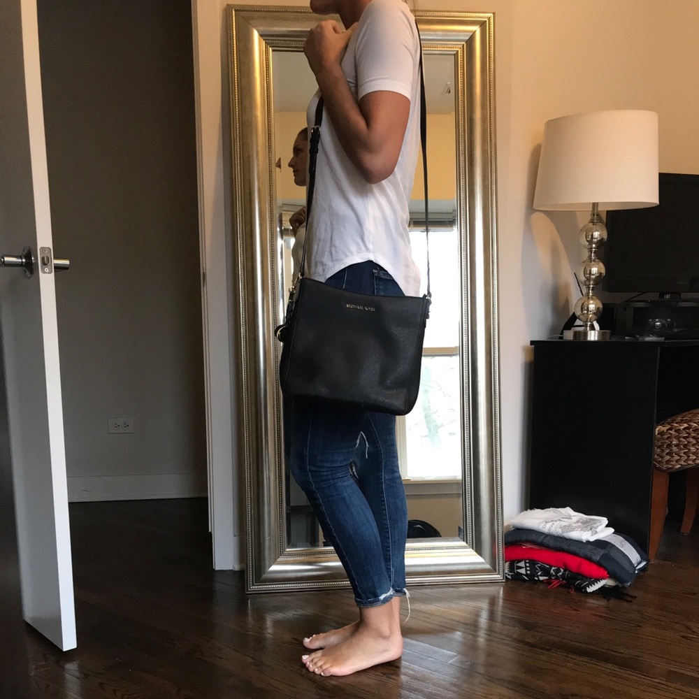 Michael Kors Messenger Bag